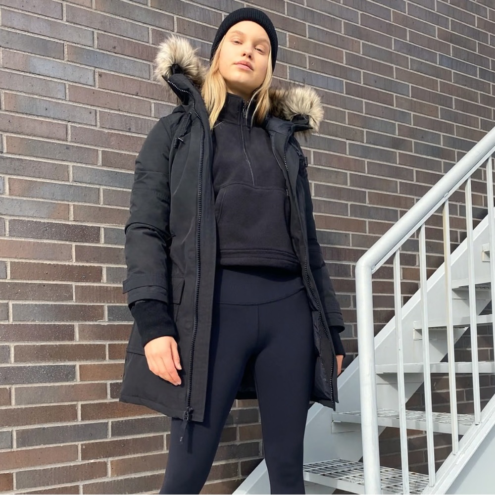 Aritzia TNA The Bancroft Parka Coat